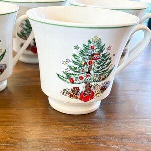 Footed Cup Christmas Memories Cream by Gibson Designs